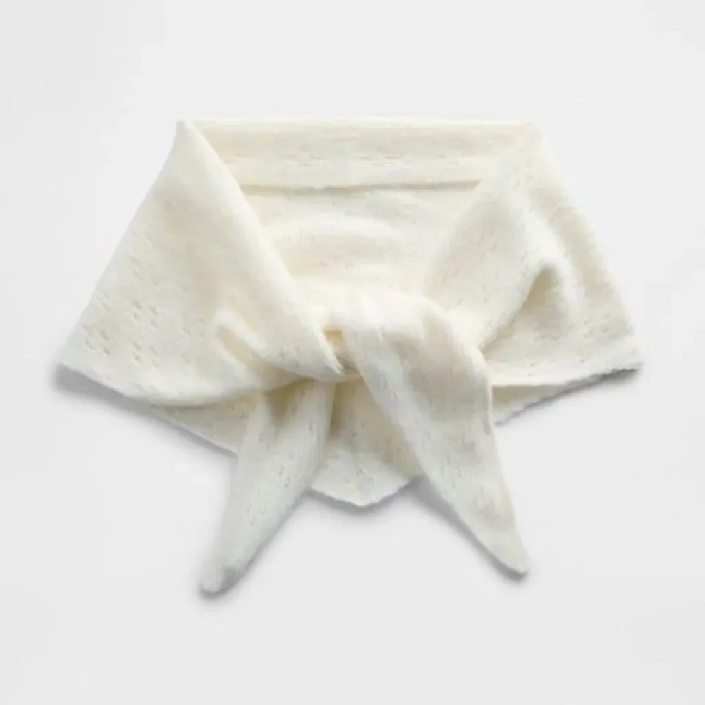 NEW Gap Pointelle Triangle Scarf Knit Bandana Head Scarf Ivory Boho Cottagecore